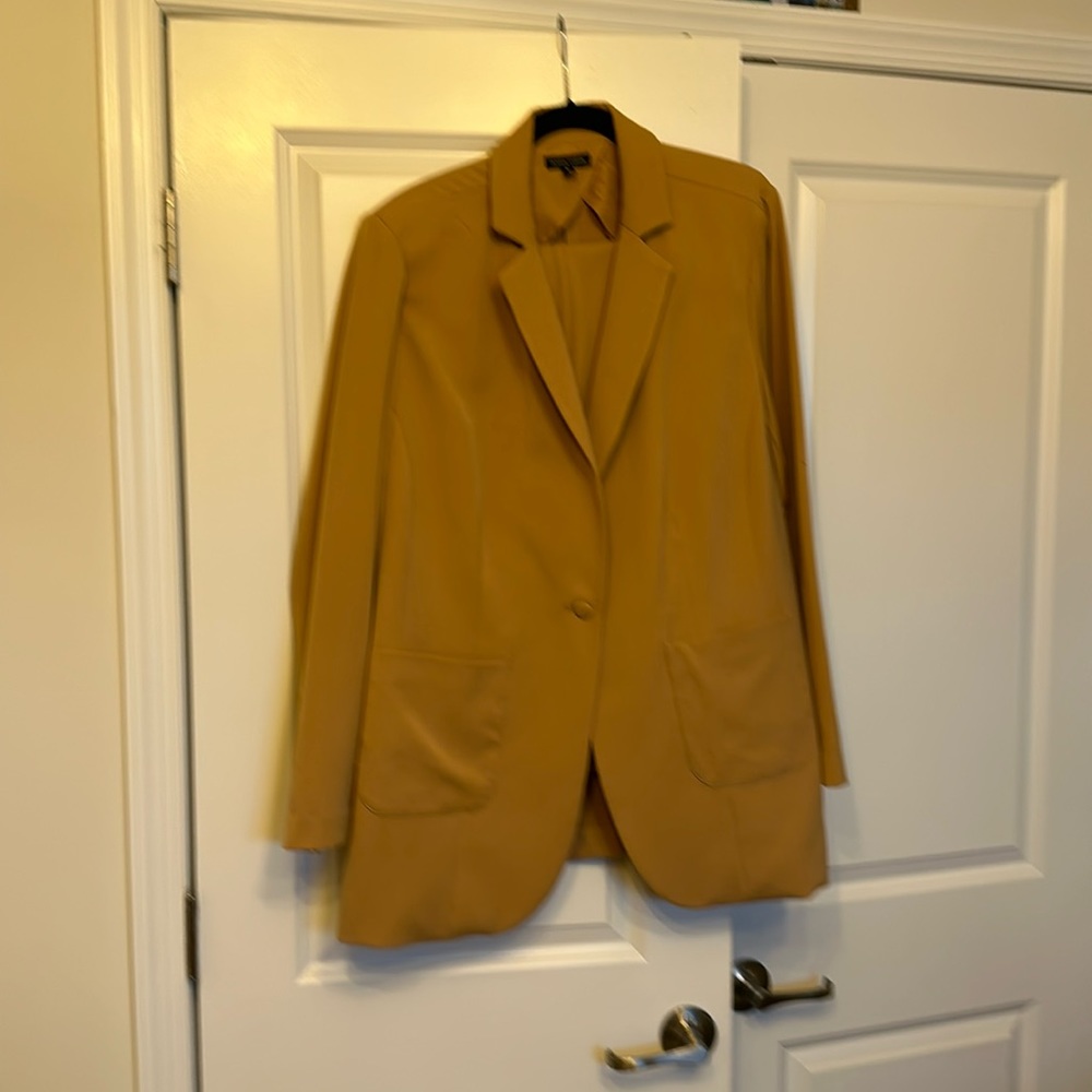 Universal Standard single button blazer and matching pants